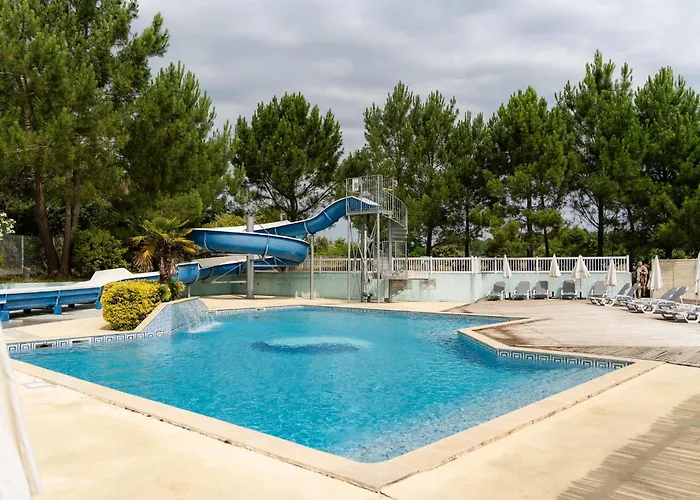 Camping La Pointe Du Medoc *