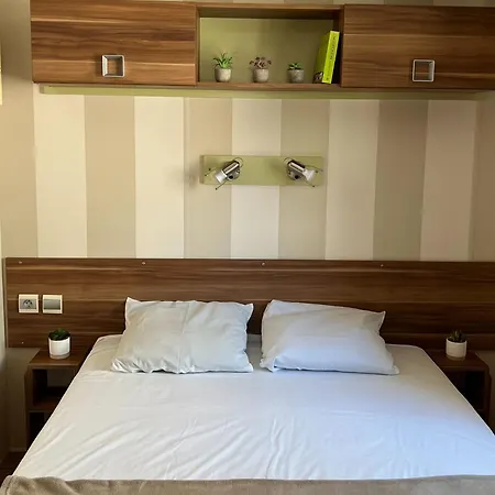 La Pointe Du Medoc Camping *